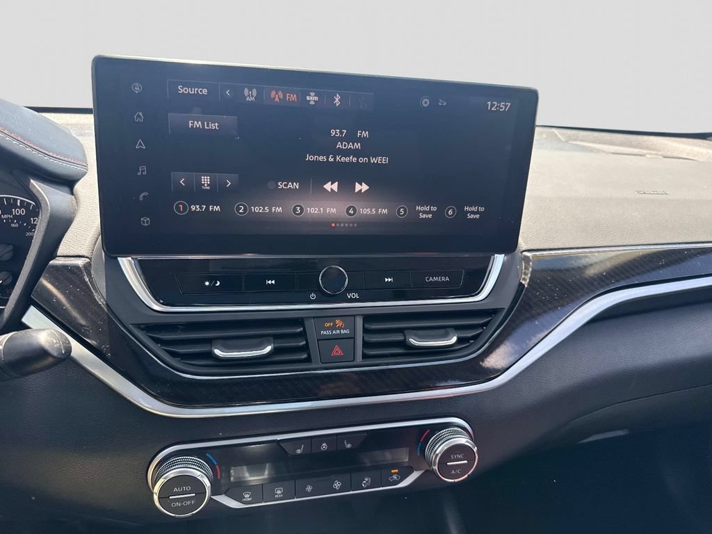 Certified 2023 Nissan Altima 2.0 SR FWD image 23