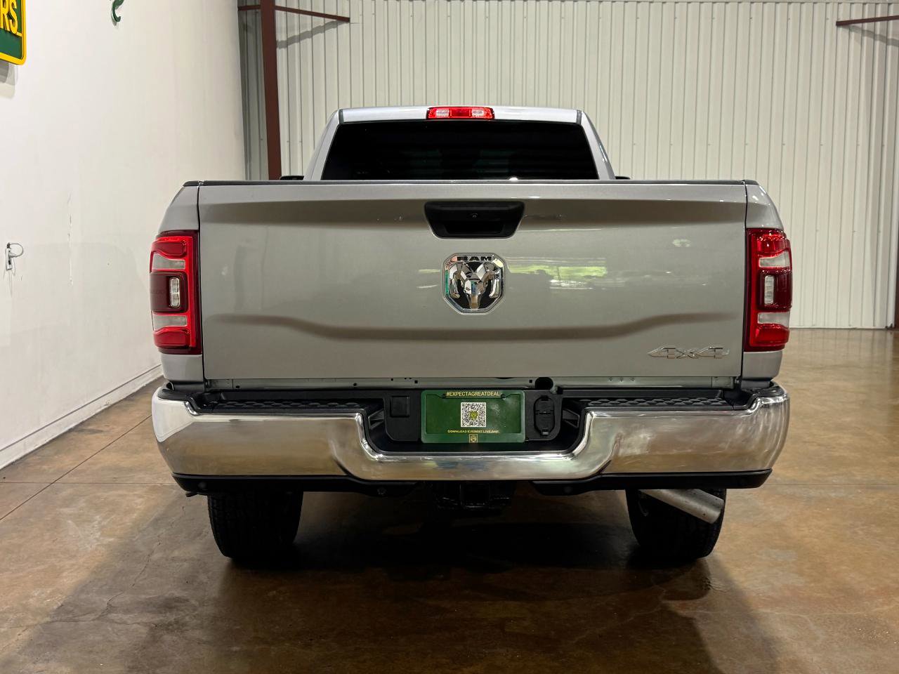 Used 2023 RAM 2500 Tradesman w/ Safety Group AWD/4WD image 7
