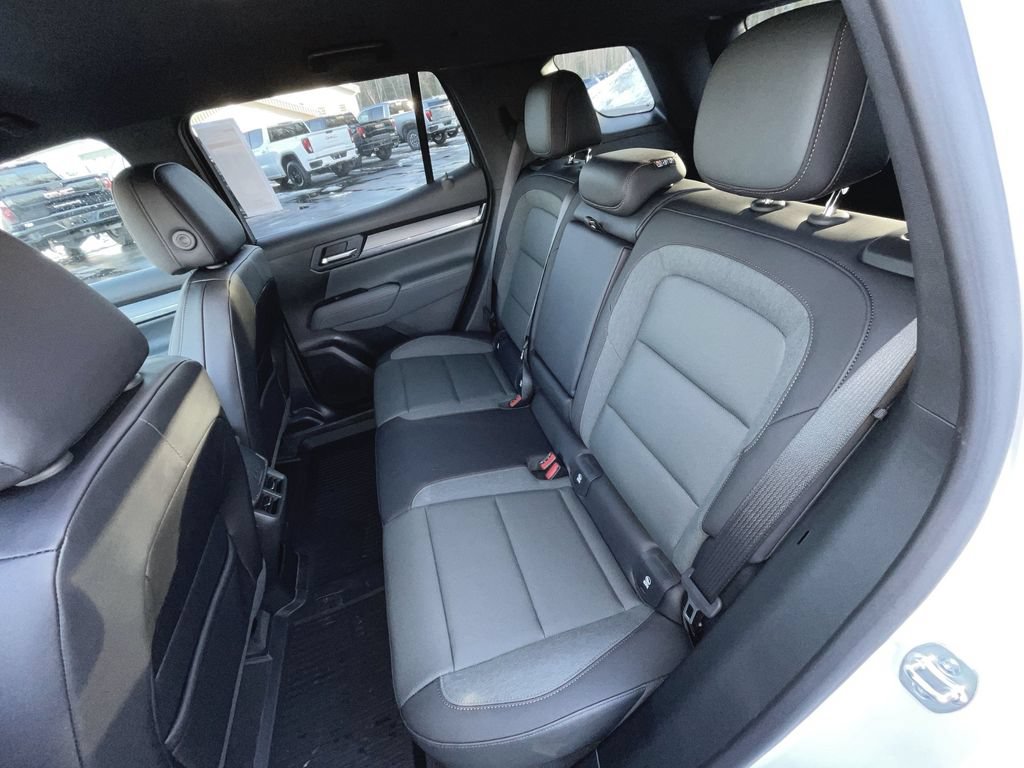 New 2026 GMC Terrain AT4 w/ LPO, Floor Liner Package AWD/4WD image 31