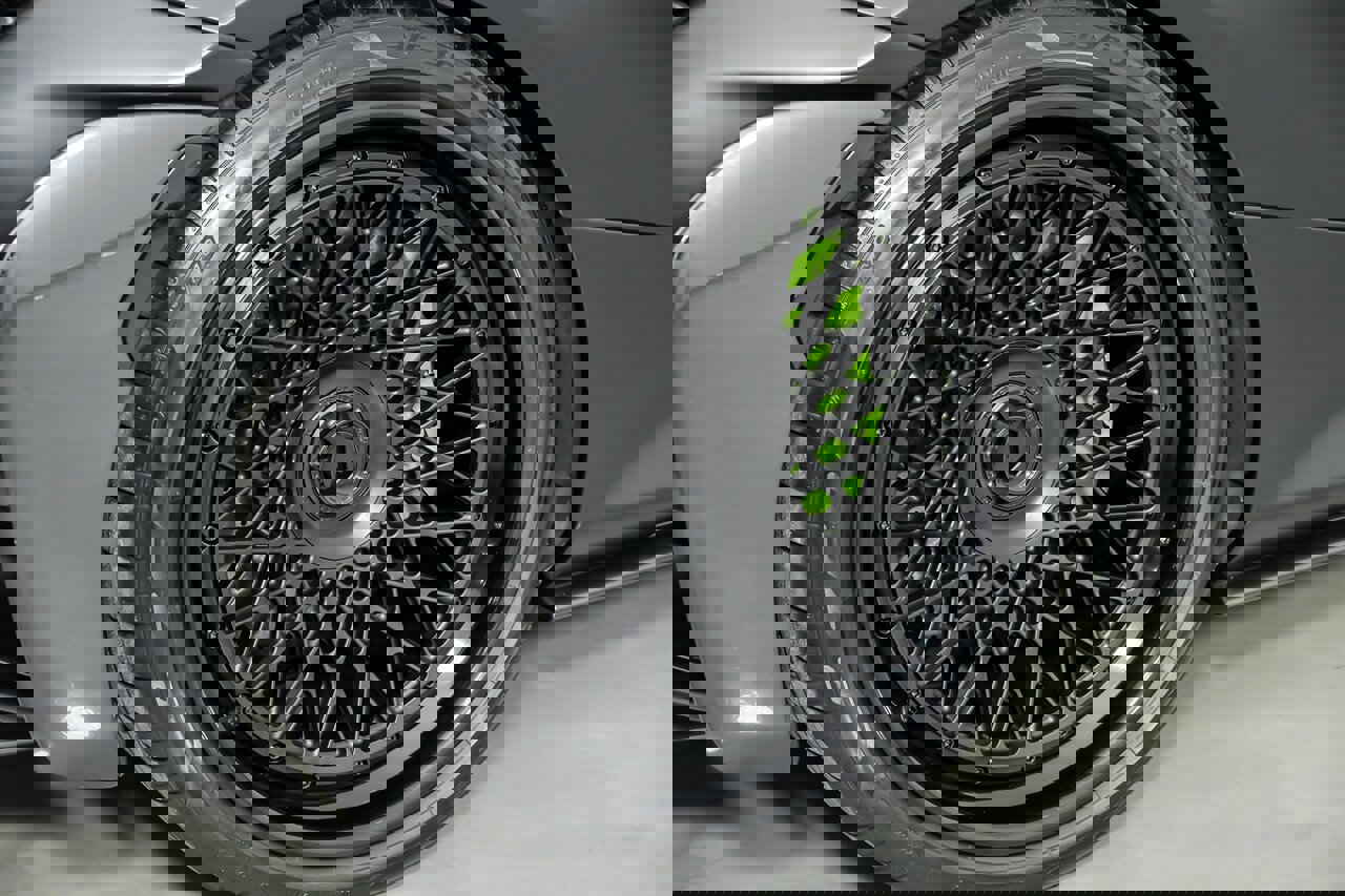 Used 2022 McLaren 765LT image 18