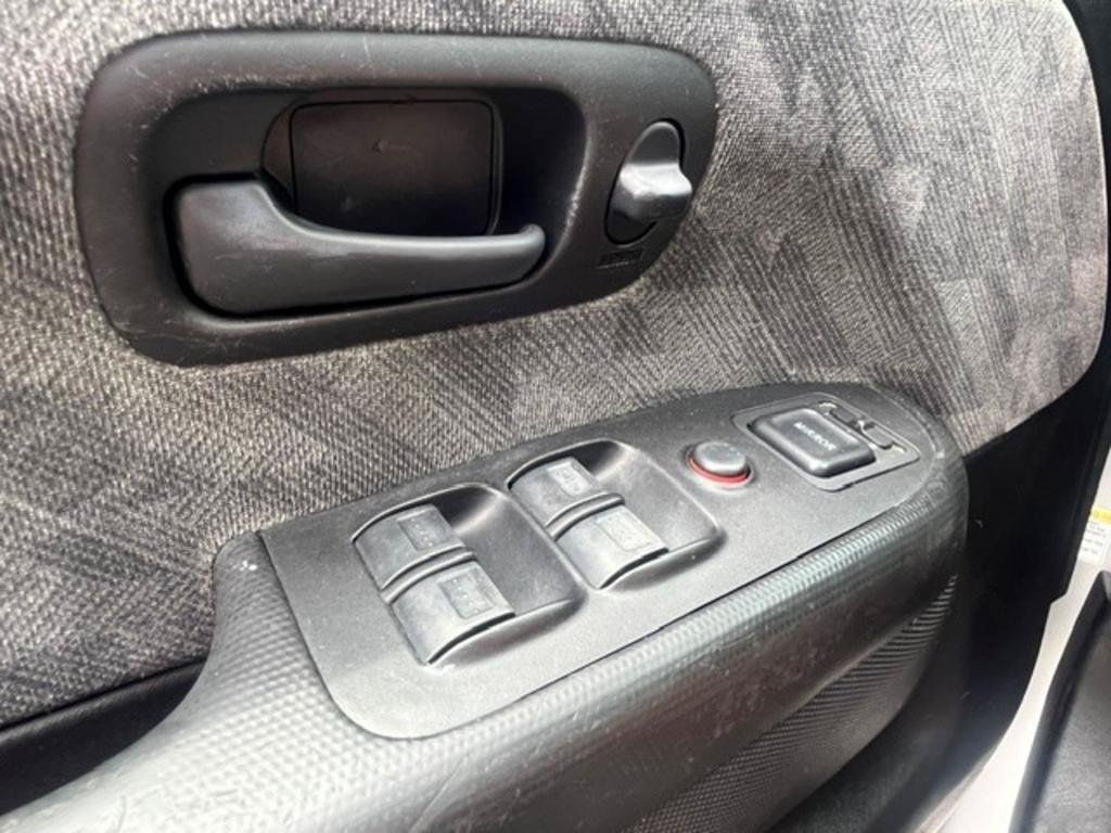 Used 2002 Honda CR-V EX image 7