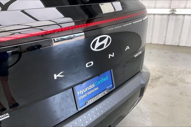 Certified 2024 Hyundai Kona SEL FWD image 9