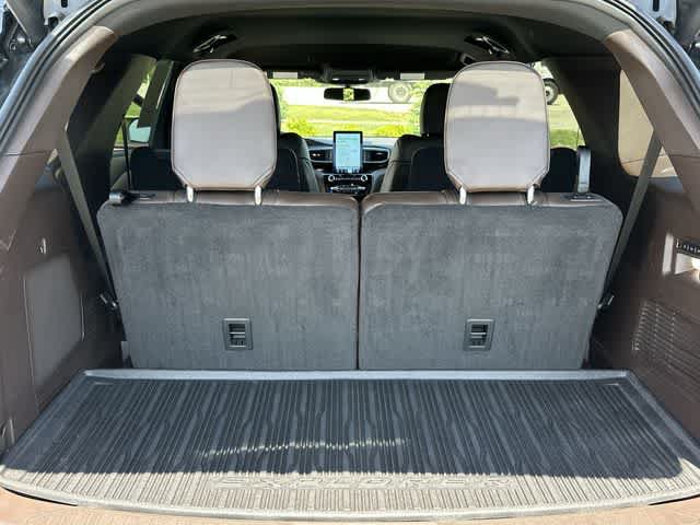 Used 2023 Ford Explorer King Ranch w/ Technology Package AWD/4WD image 26