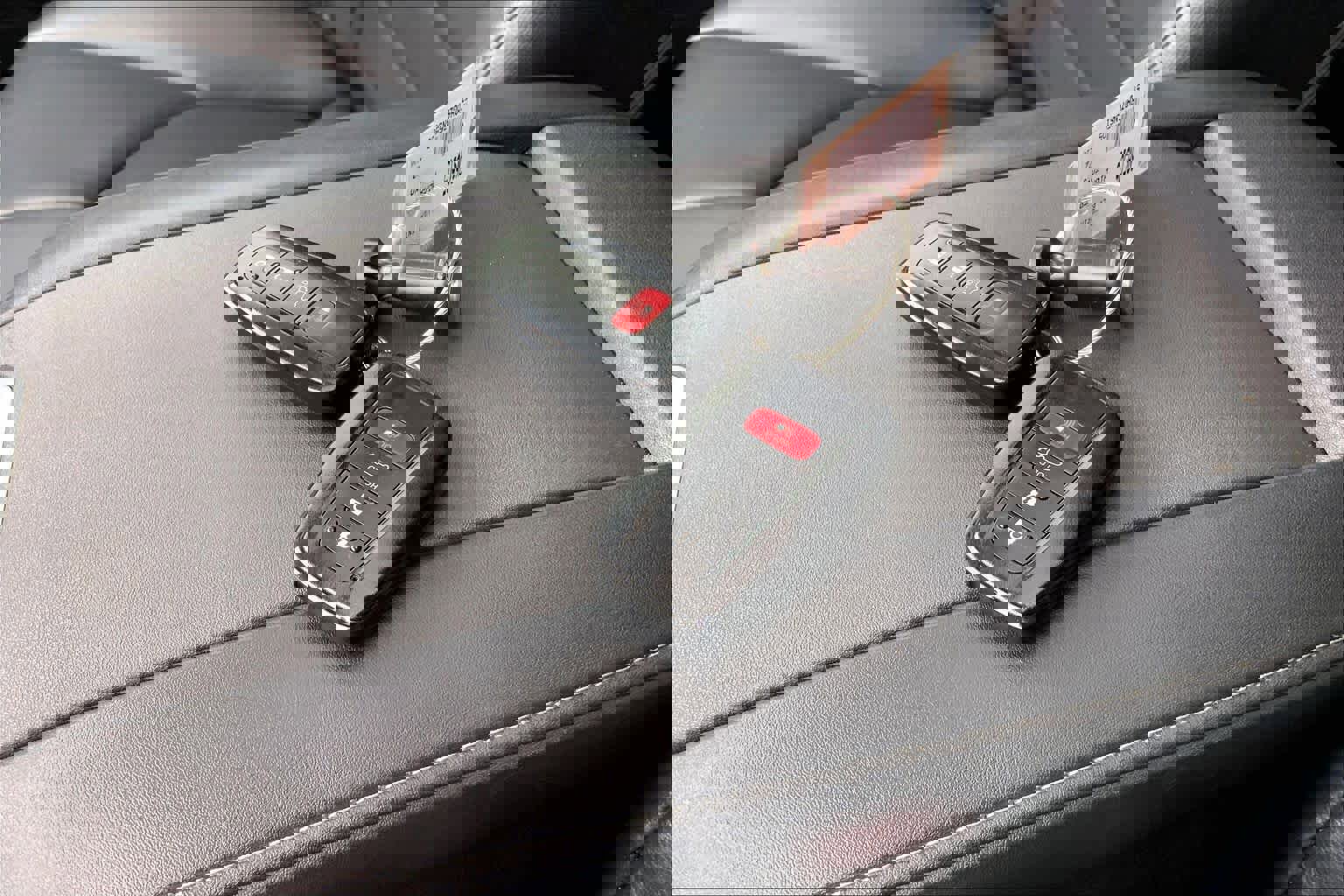 Used 2022 Toyota Highlander XLE image 15