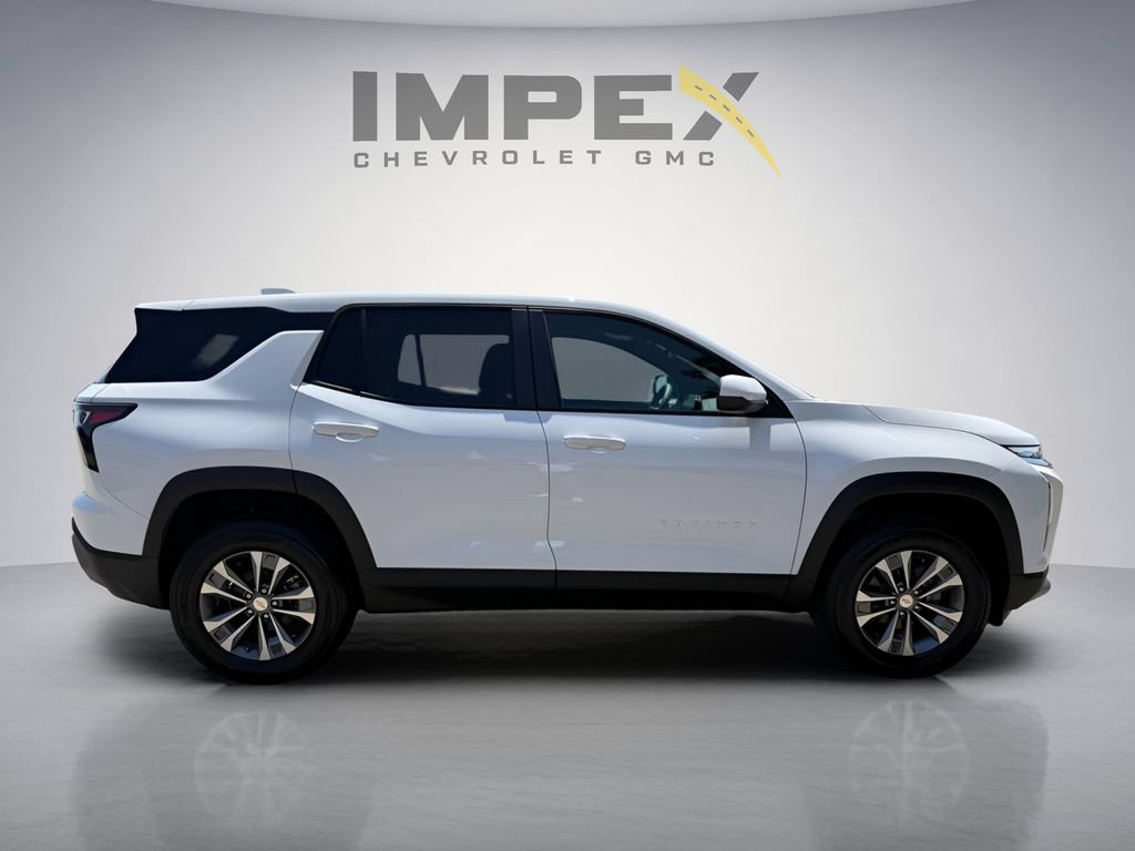 New 2027 Chevrolet Equinox LT FWD image 6