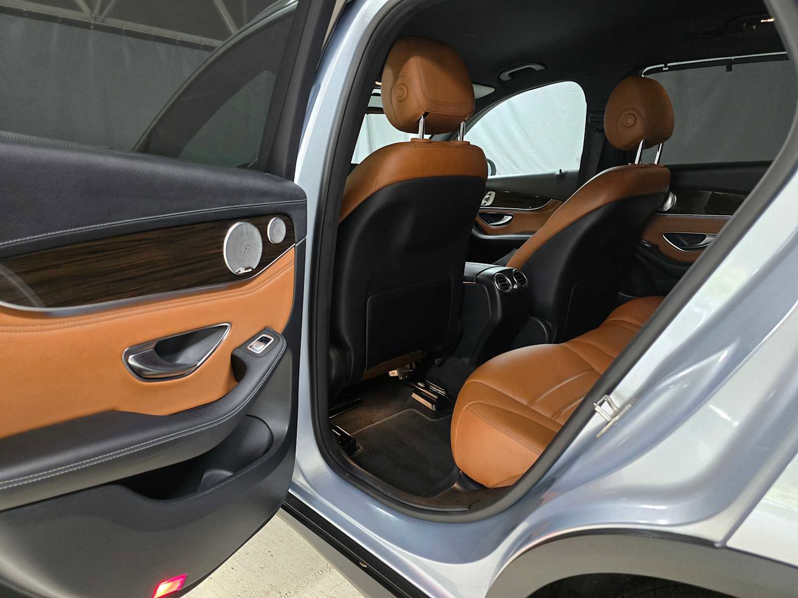 Used 2017 Mercedes-Benz GLC 300 4MATIC image 21