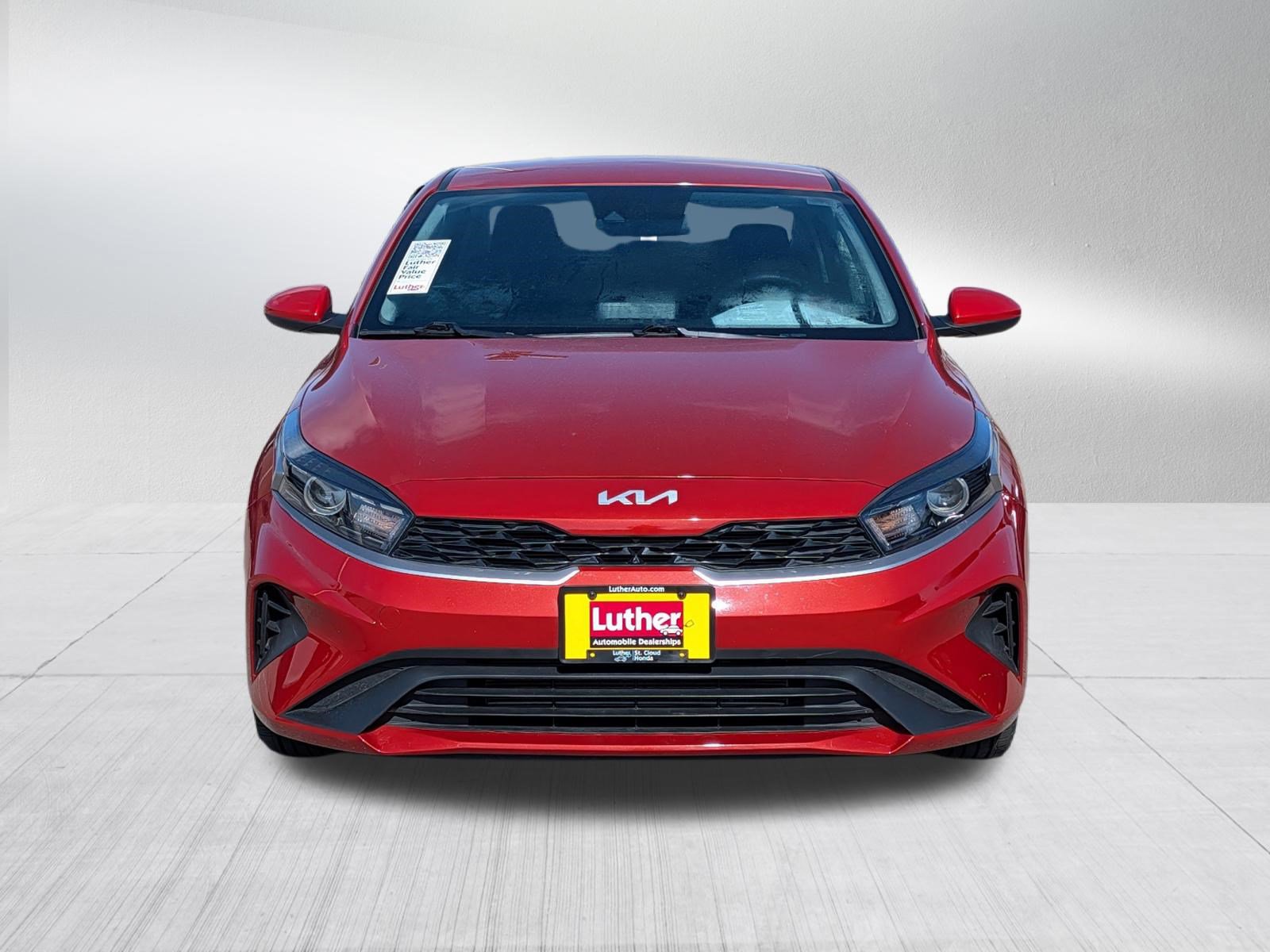Used 2023 Kia Forte LXS FWD image 2