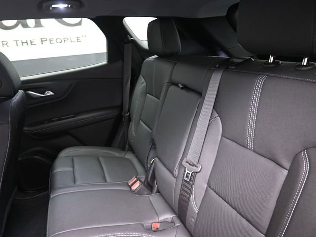 Used 2024 Chevrolet Blazer LT w/ LPO, Black Grille Bar Package image 20