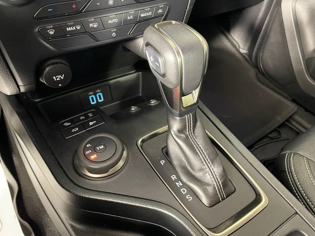 Certified 2022 Ford Ranger XLT w/ Equipment Group 301A Mid image 9