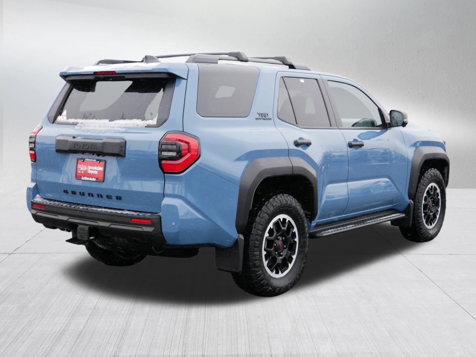 Certified 2025 Toyota 4Runner TRD Off-Road Premium image 7