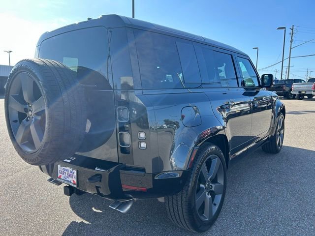 Used 2025 Land Rover Defender 110 V8 image 7