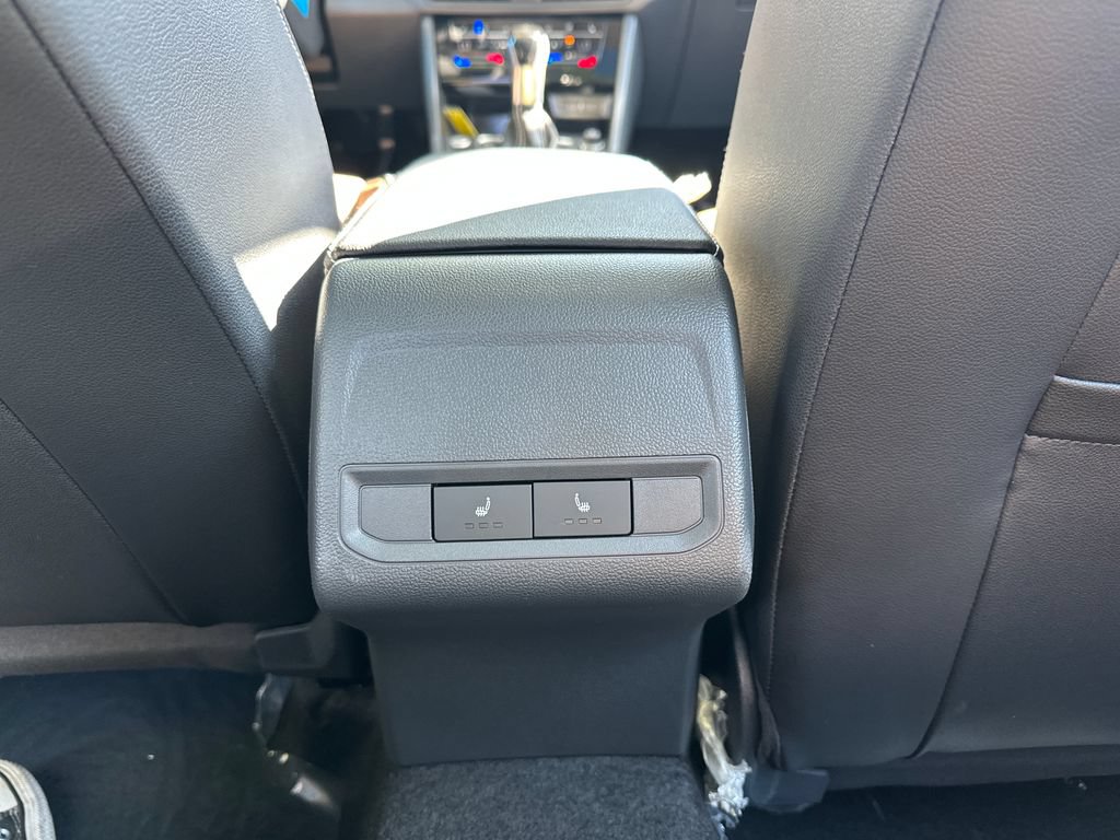 New 2027 Volkswagen Jetta SEL FWD image 19