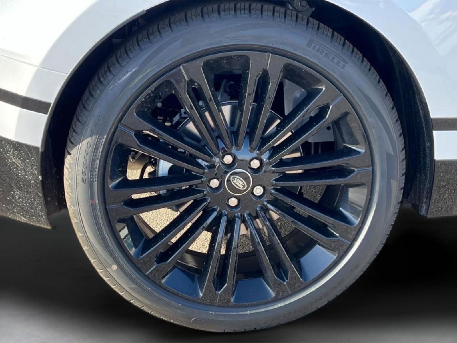 New 2026 Land Rover Range Rover Velar Autobiography image 8