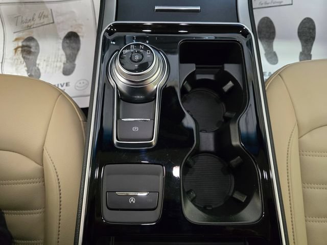 Used 2020 Ford Edge SEL w/ Convenience Package AWD/4WD image 24
