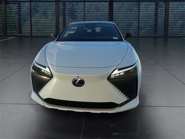 Certified 2024 Lexus RZ 300e Premium image 3