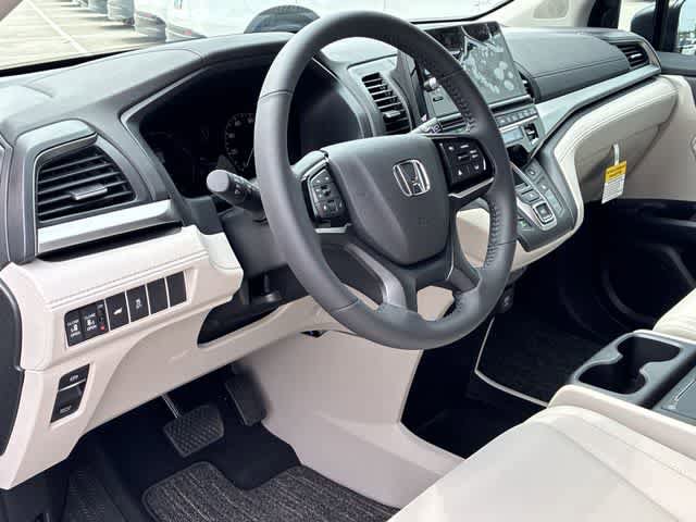 Used 2026 Honda Odyssey EX-L image 2
