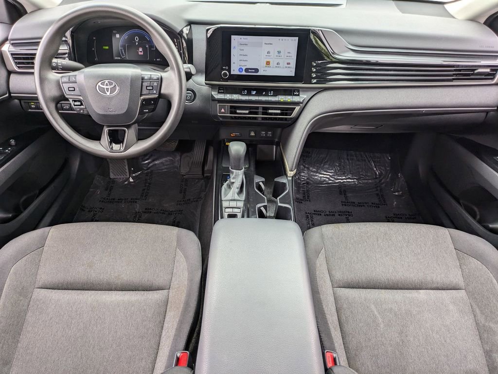 Used 2025 Toyota Camry LE image 25