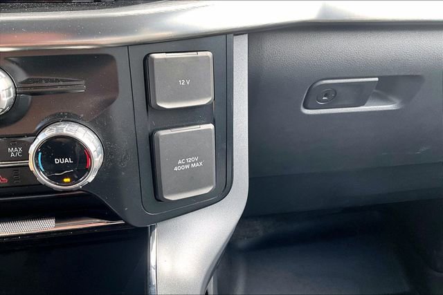 Used 2023 Ford F150 Lariat image 26