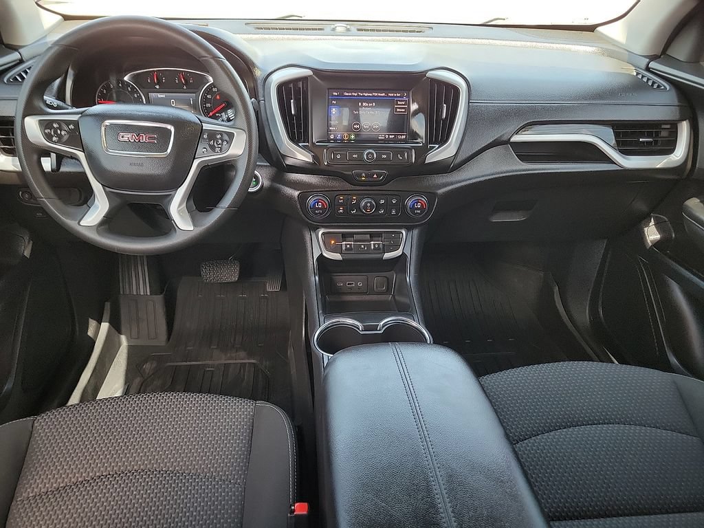 Used 2024 GMC Terrain SLE w/ Driver Convenience Package FWD image 21