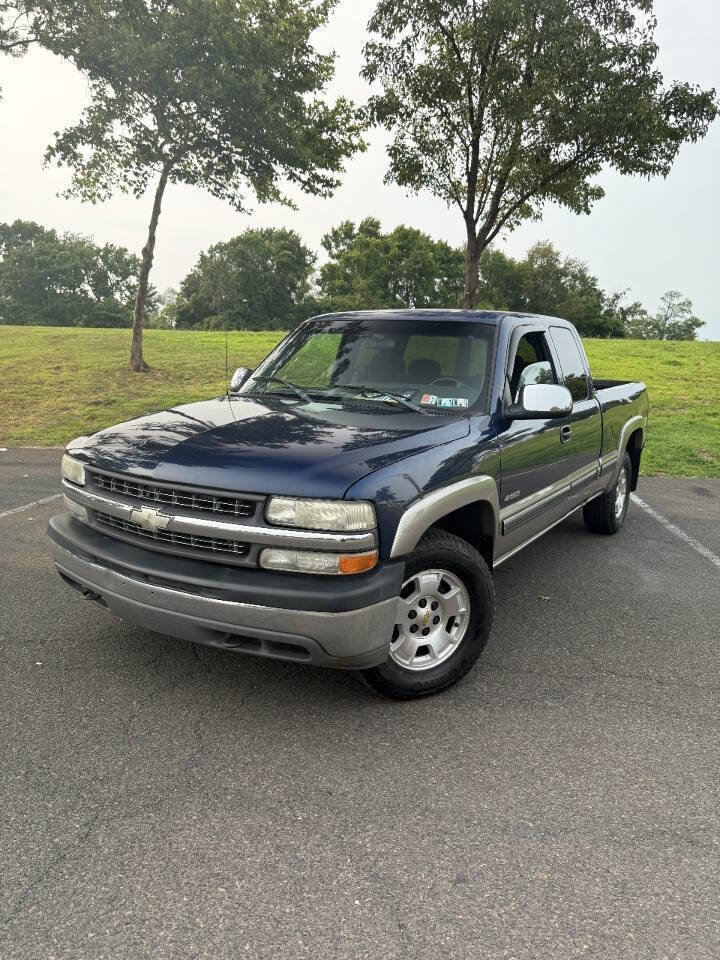Used 2001 Chevrolet Silverado 1500 LS w/ Off-Road Chassis Pkg AWD/4WD image 2