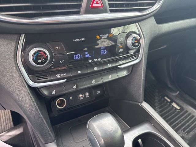 Used 2019 Hyundai Santa Fe Ultimate w/ Cargo Package image 26