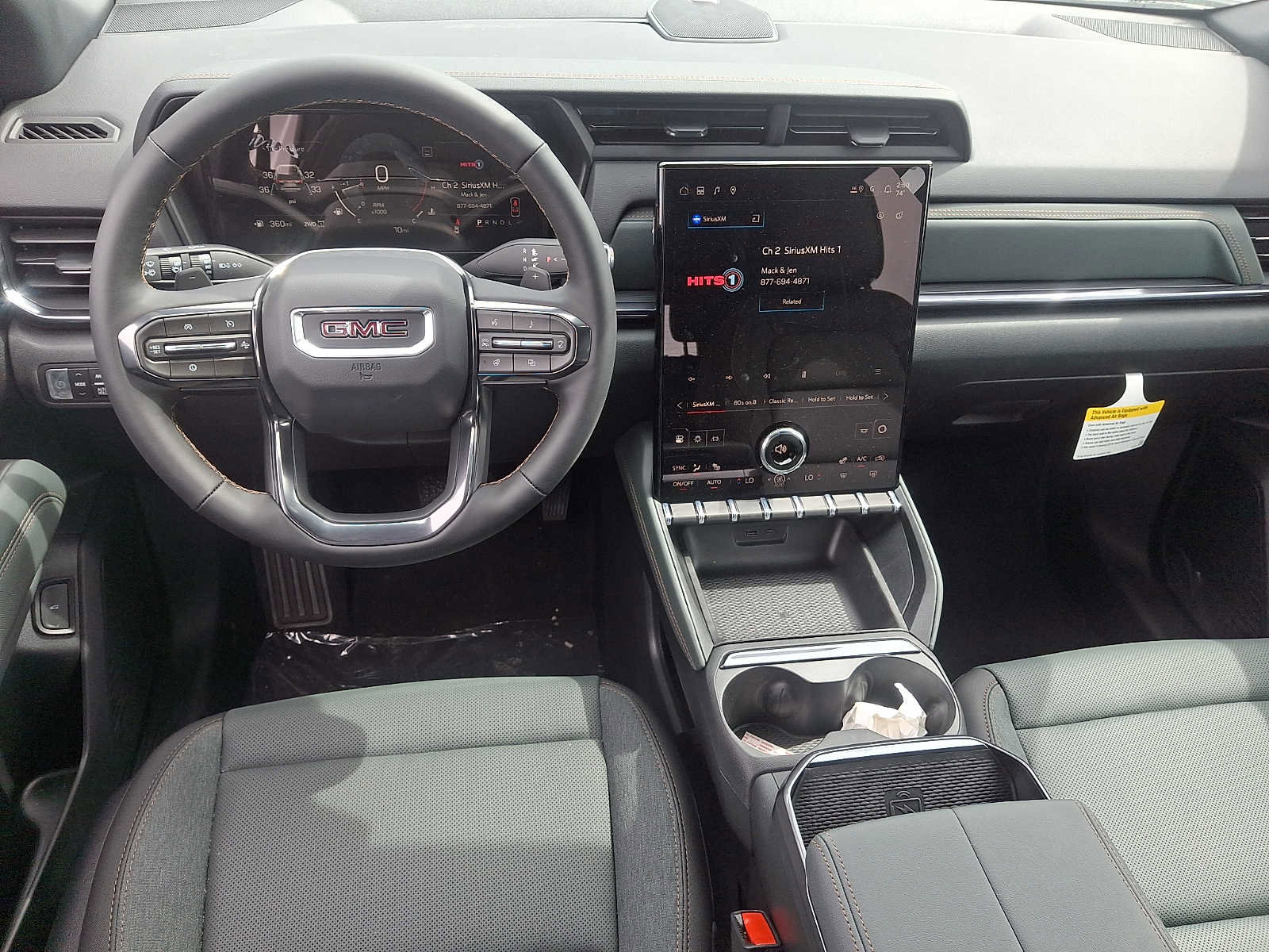 New 2026 GMC Terrain AT4 w/ Technology Package II AWD/4WD image 9