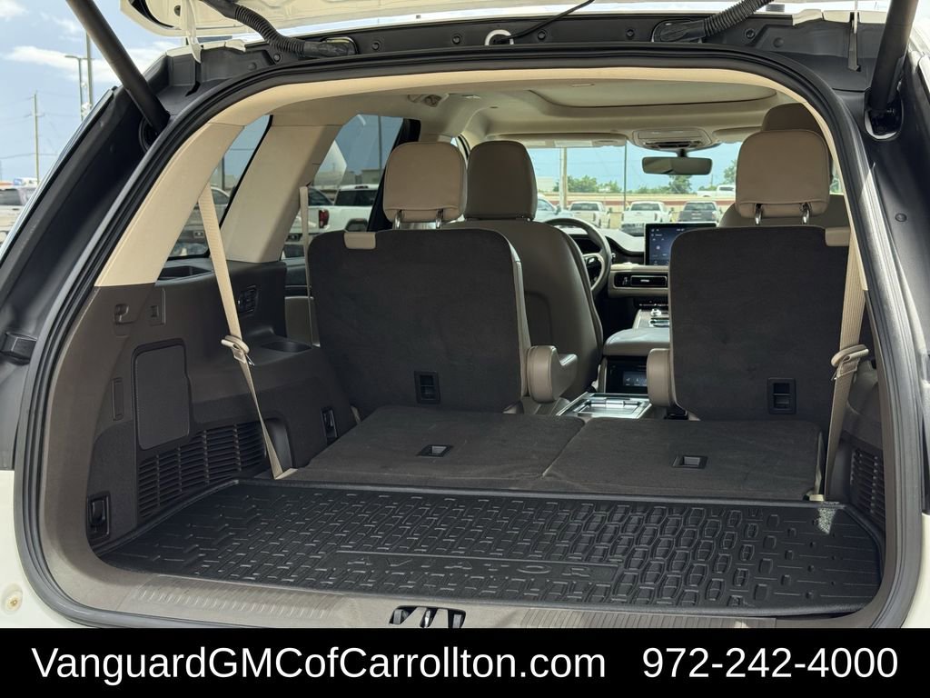 Used 2024 Lincoln Aviator Reserve w/ Equipment Group 201A AWD/4WD image 37