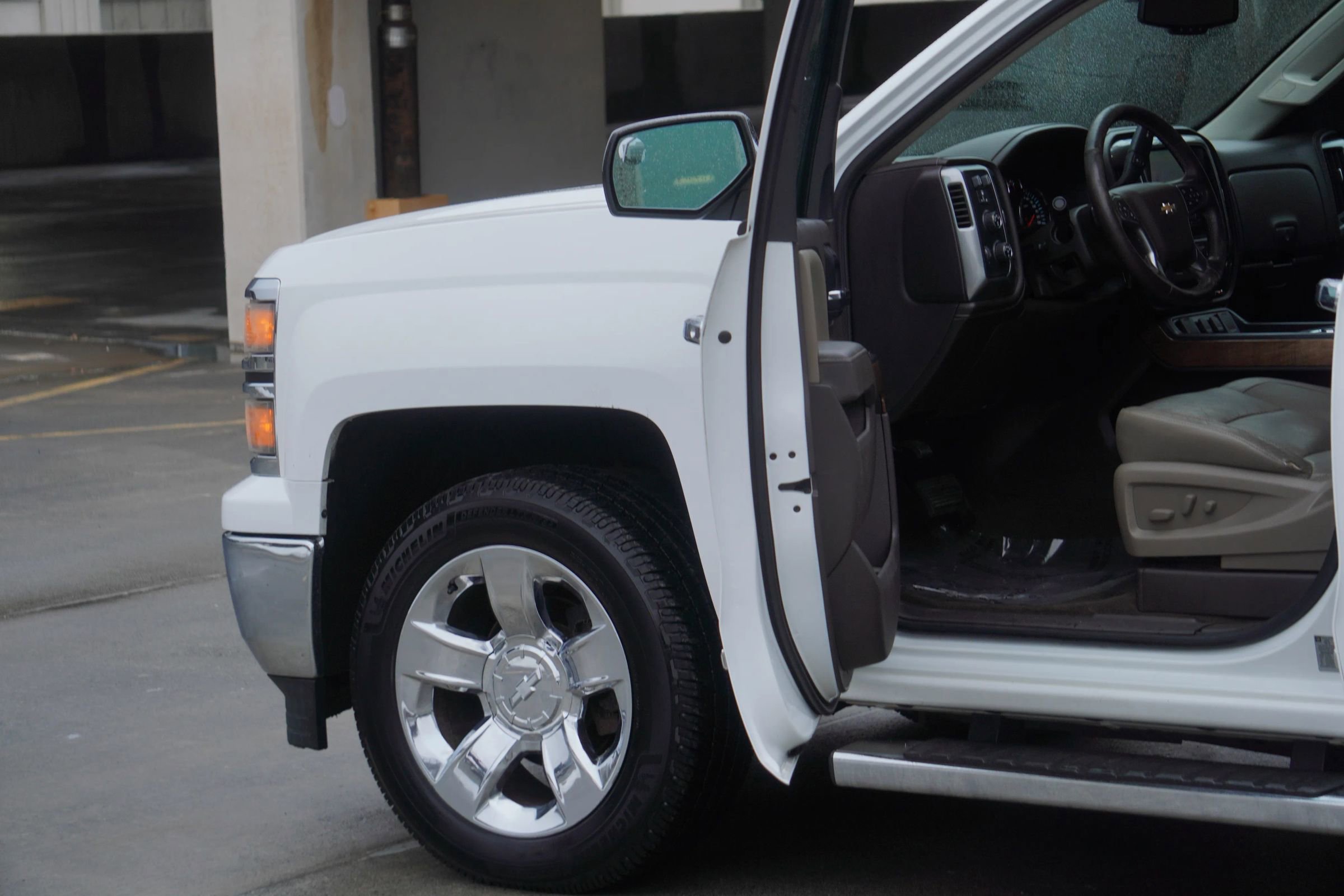 Used 2014 Chevrolet Silverado 1500 LTZ w/ LTZ Plus Package image 34