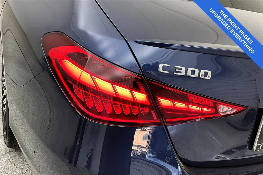 Used 2025 Mercedes-Benz C 300 4MATIC Sedan w/ Exclusive Trim Package image 37