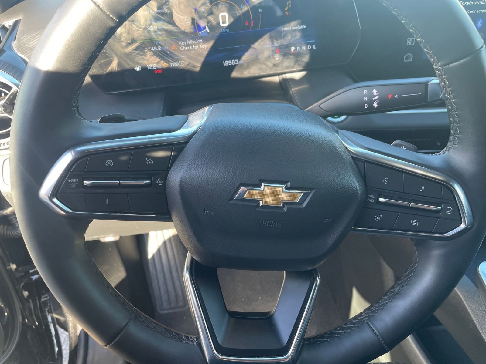 Used 2025 Chevrolet Equinox LT AWD/4WD image 27