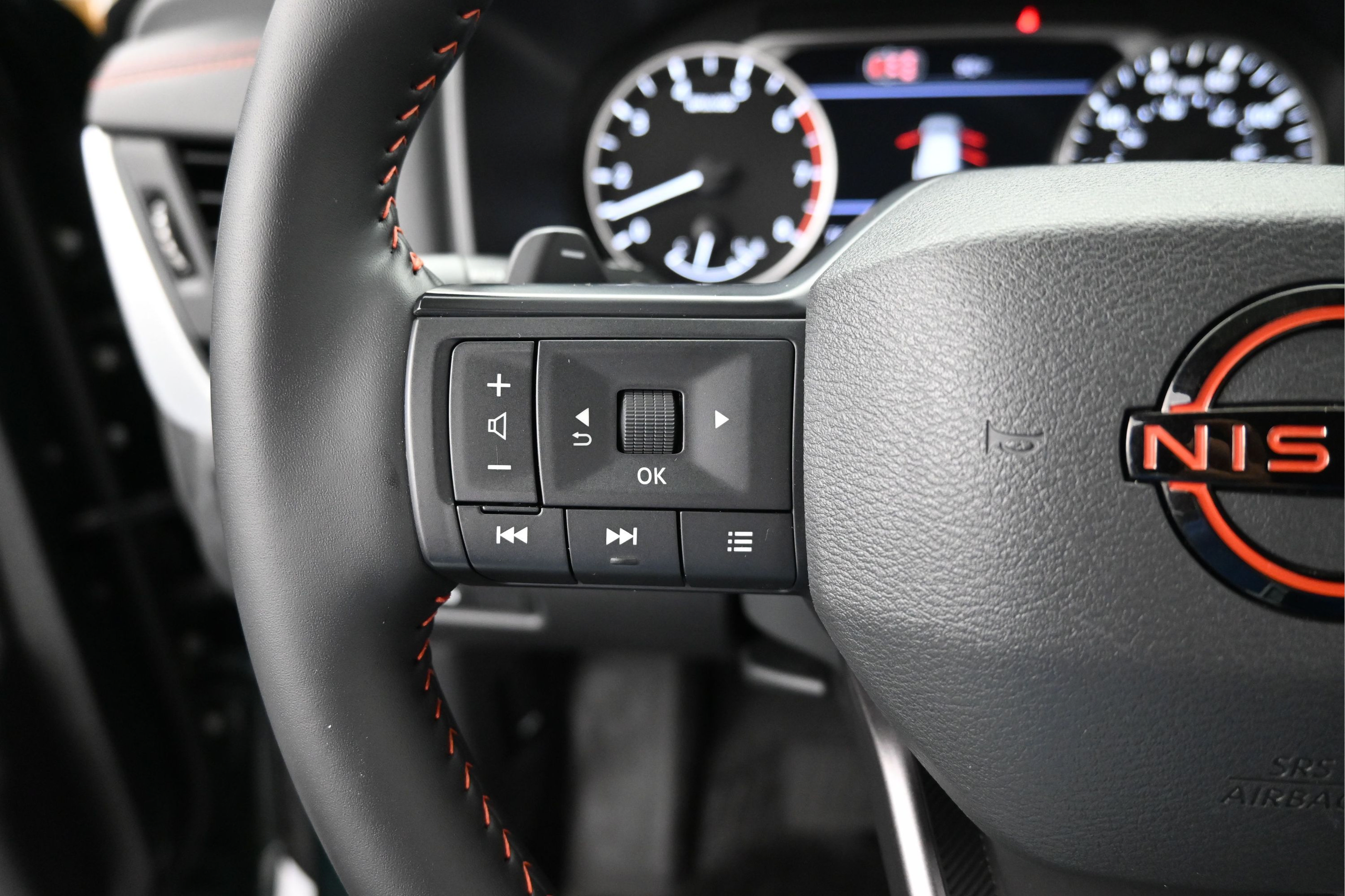 Used 2026 Nissan Rogue SV w/ Rock Creek Premium Package AWD/4WD image 14
