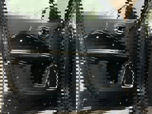 Used 2020 Jeep Compass Latitude image 9