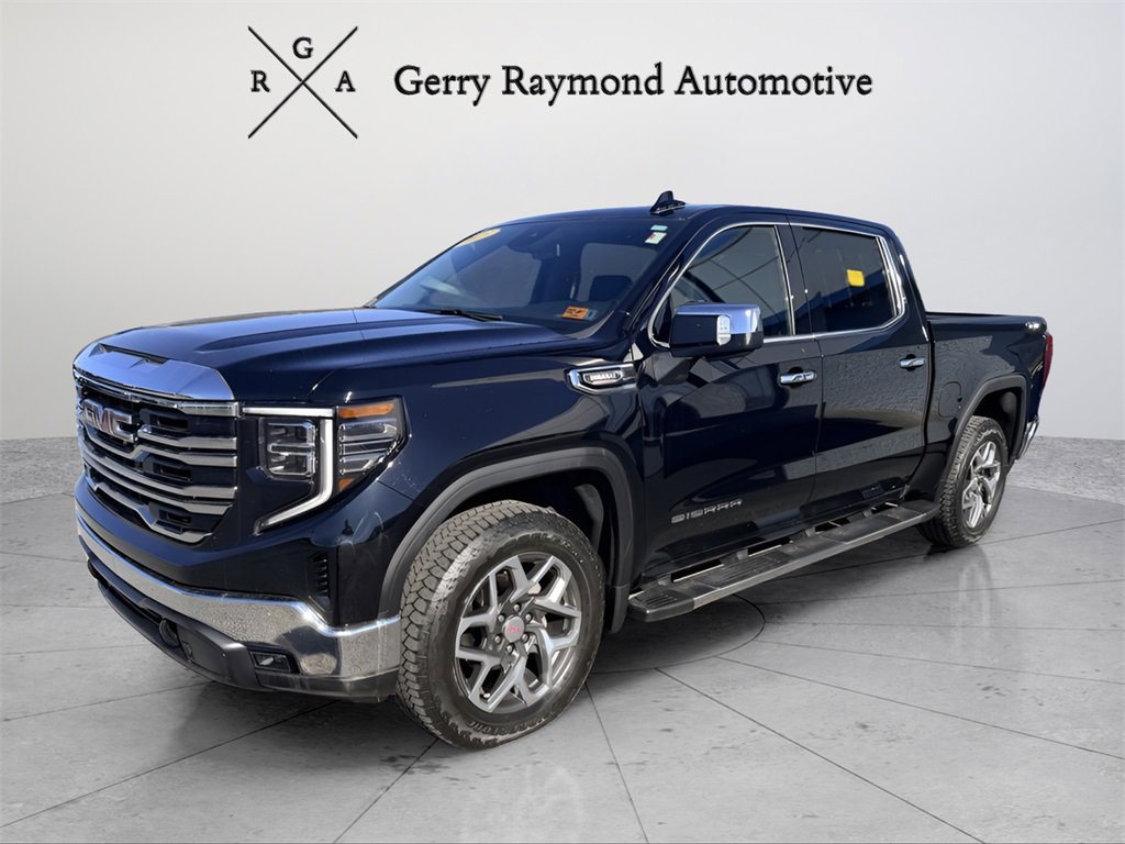 Used 2023 GMC Sierra 1500 SLT w/ SLT Premium Package image 3
