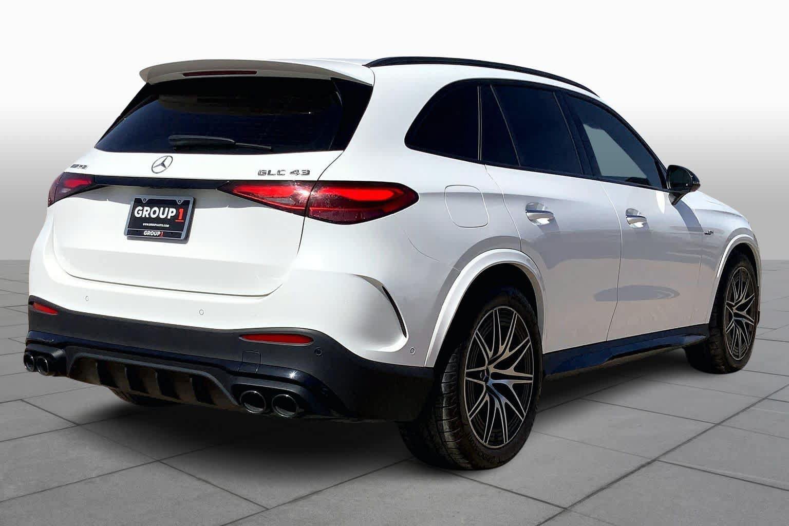 Used 2025 Mercedes-Benz GLC 43 AMG 4MATIC image 16