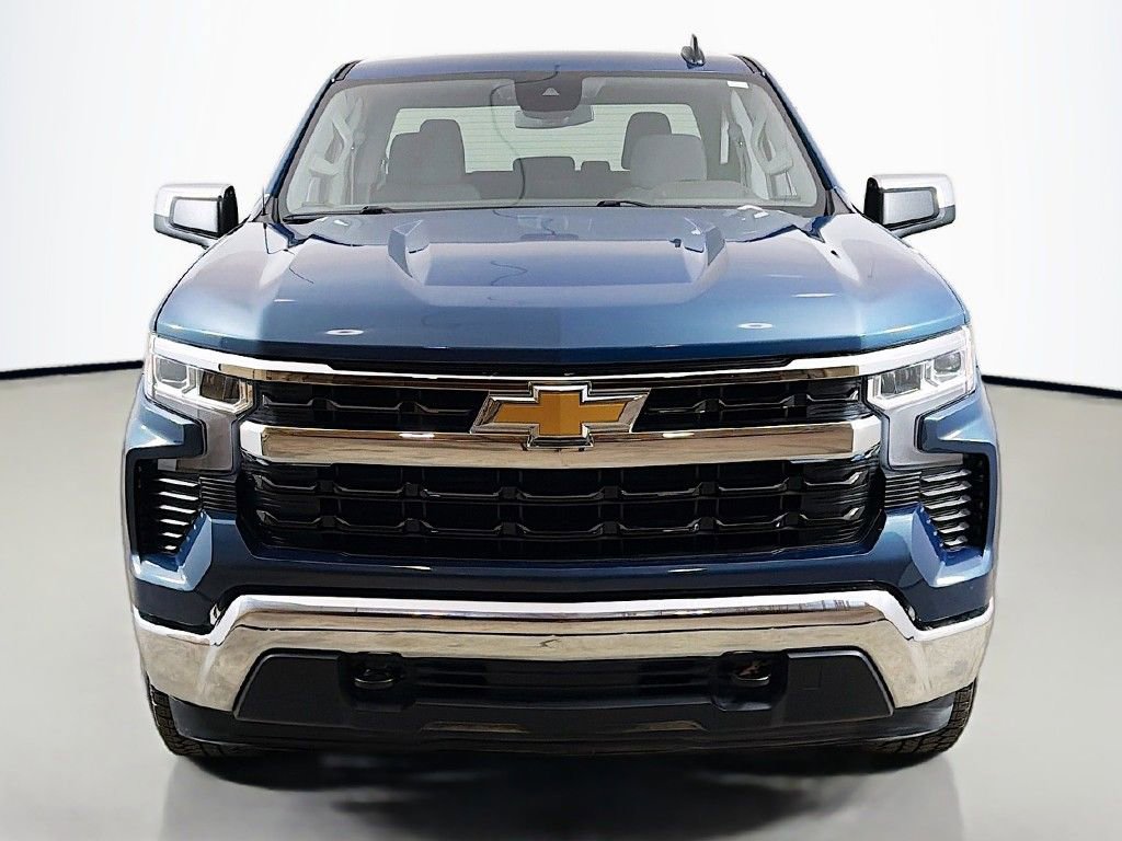 Used 2024 Chevrolet Silverado 1500 LT image 10