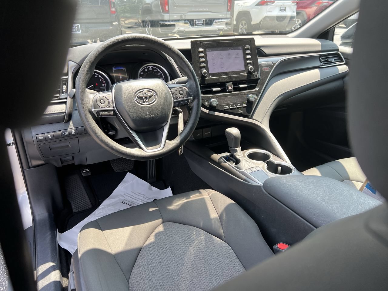 Used 2024 Toyota Camry LE FWD image 30
