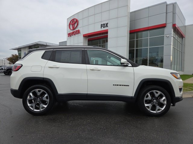 Used 2019 Jeep Compass Limited AWD/4WD image 8