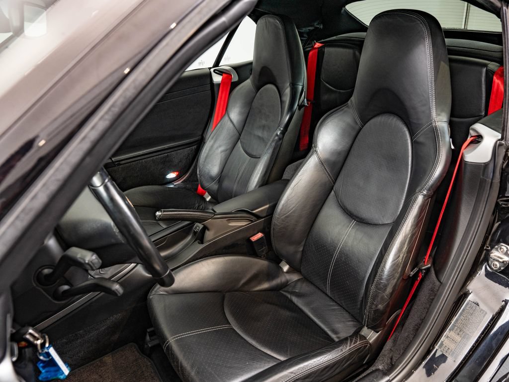 Used 2005 Porsche 911 Carrera S RWD image 46