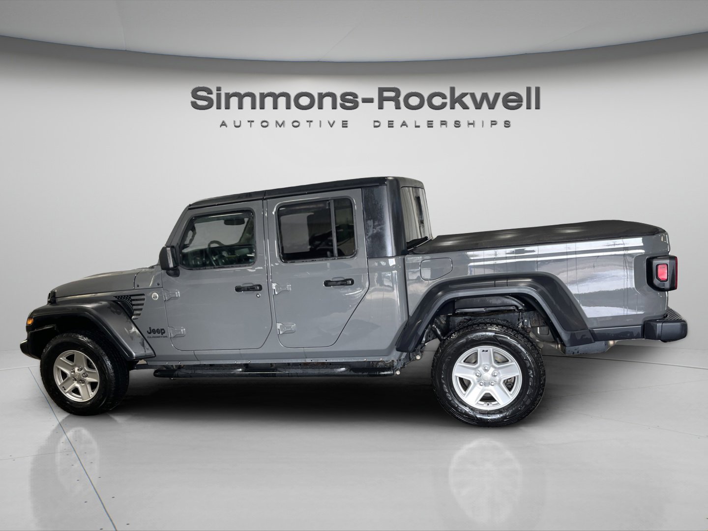 Used 2020 Jeep Gladiator Sport w/ Quick Order Package 24S AWD/4WD image 9