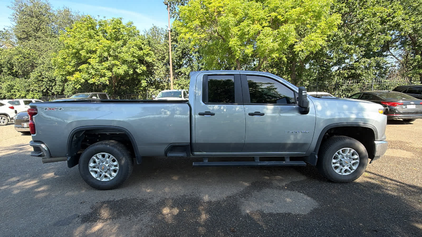 Used 2026 Chevrolet Silverado 3500 W/T AWD/4WD image 4