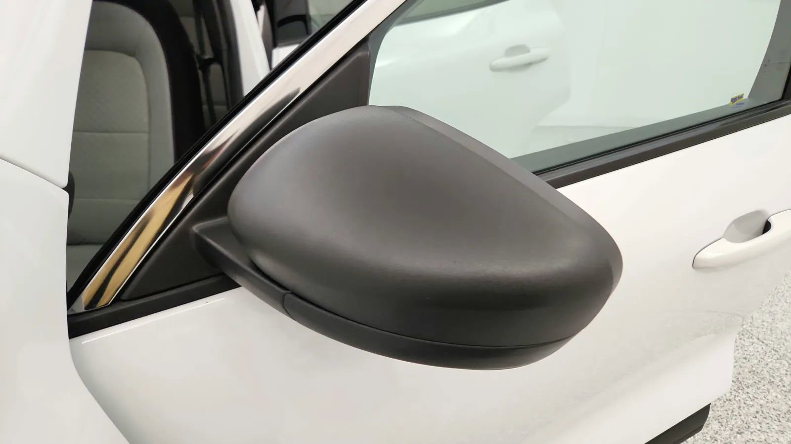 Used 2023 Ford Escape Active image 18