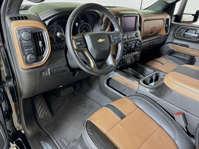 Used 2023 Chevrolet Silverado 3500 High Country w/ LPO, Hitch Package AWD/4WD image 7