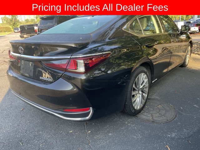 Used 2019 Lexus ES 300h w/ Accessory Package 2 FWD image 7