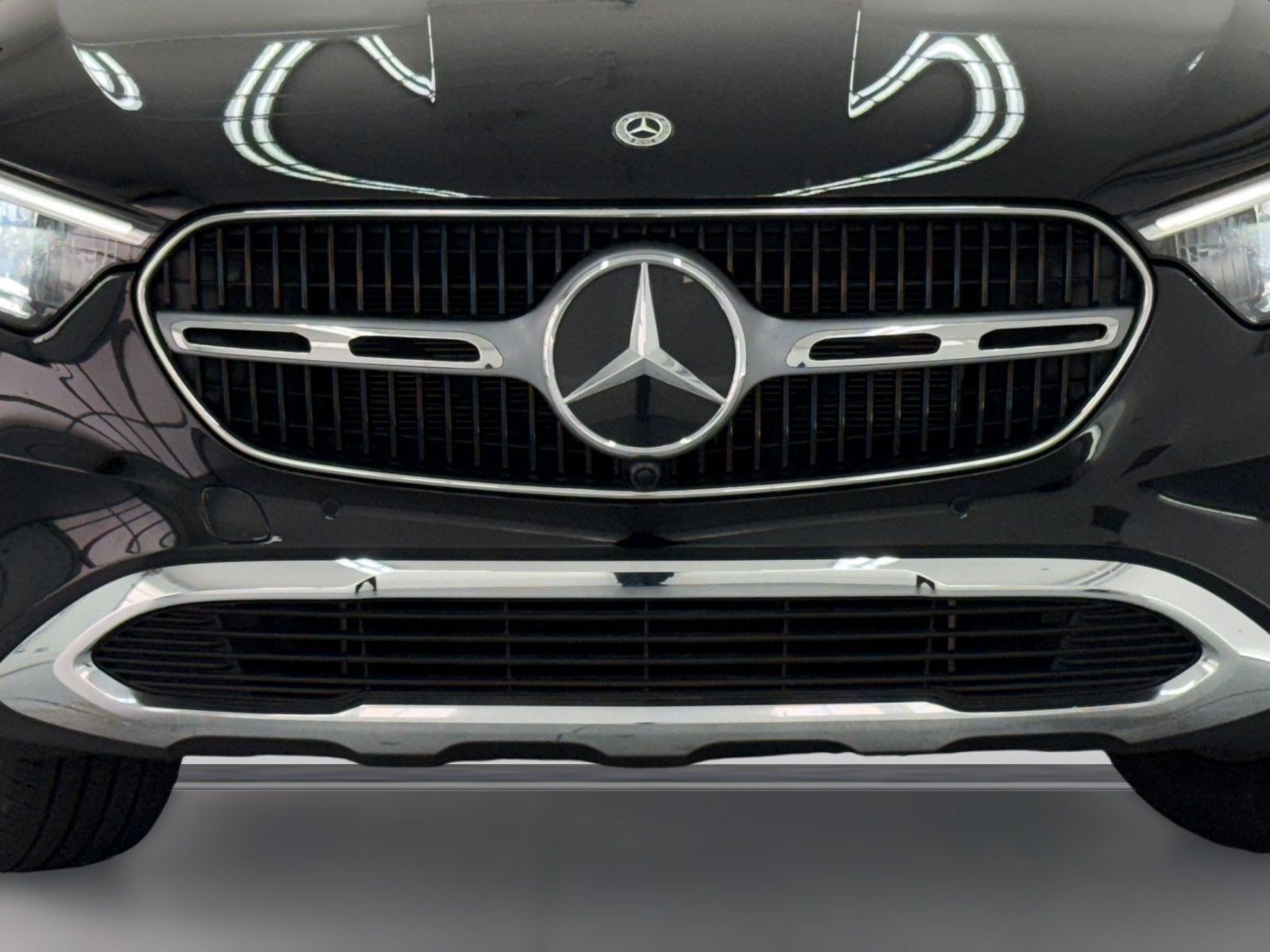 Certified 2025 Mercedes-Benz GLC 350e 4MATIC image 24