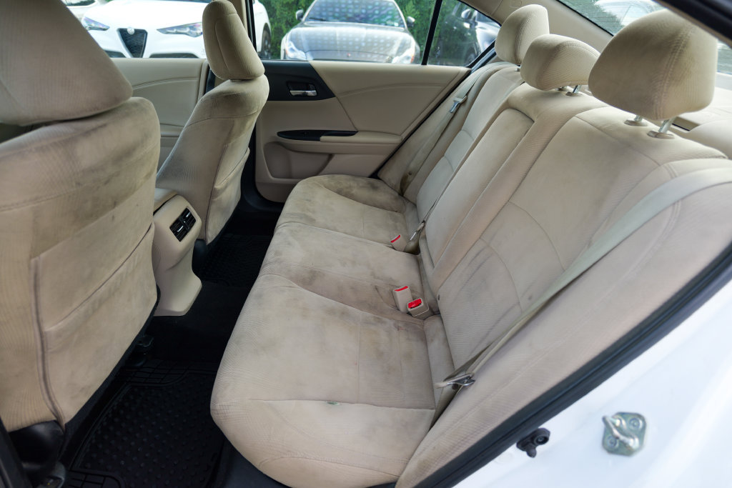 Used 2016 Honda Accord EX image 27