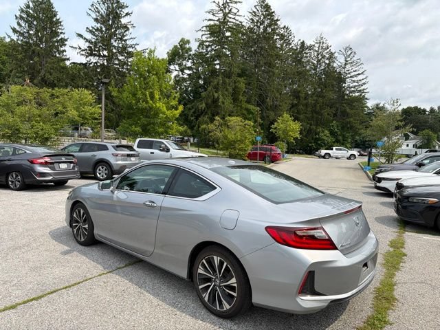 Used 2017 Honda Accord EX image 5