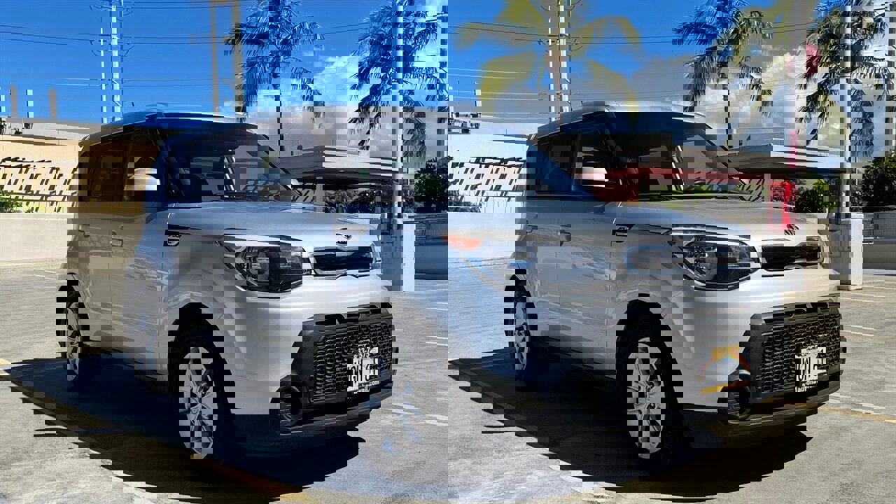 Used 2015 Kia Soul + image 7