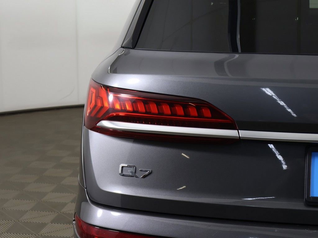 Used 2020 Audi Q7 3.0T Premium Plus w/ Premium Plus Package image 19