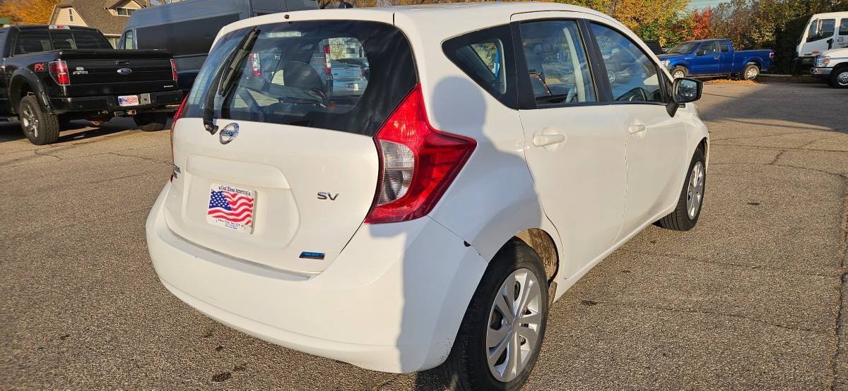 Used 2015 Nissan Versa Note SV FWD image 5