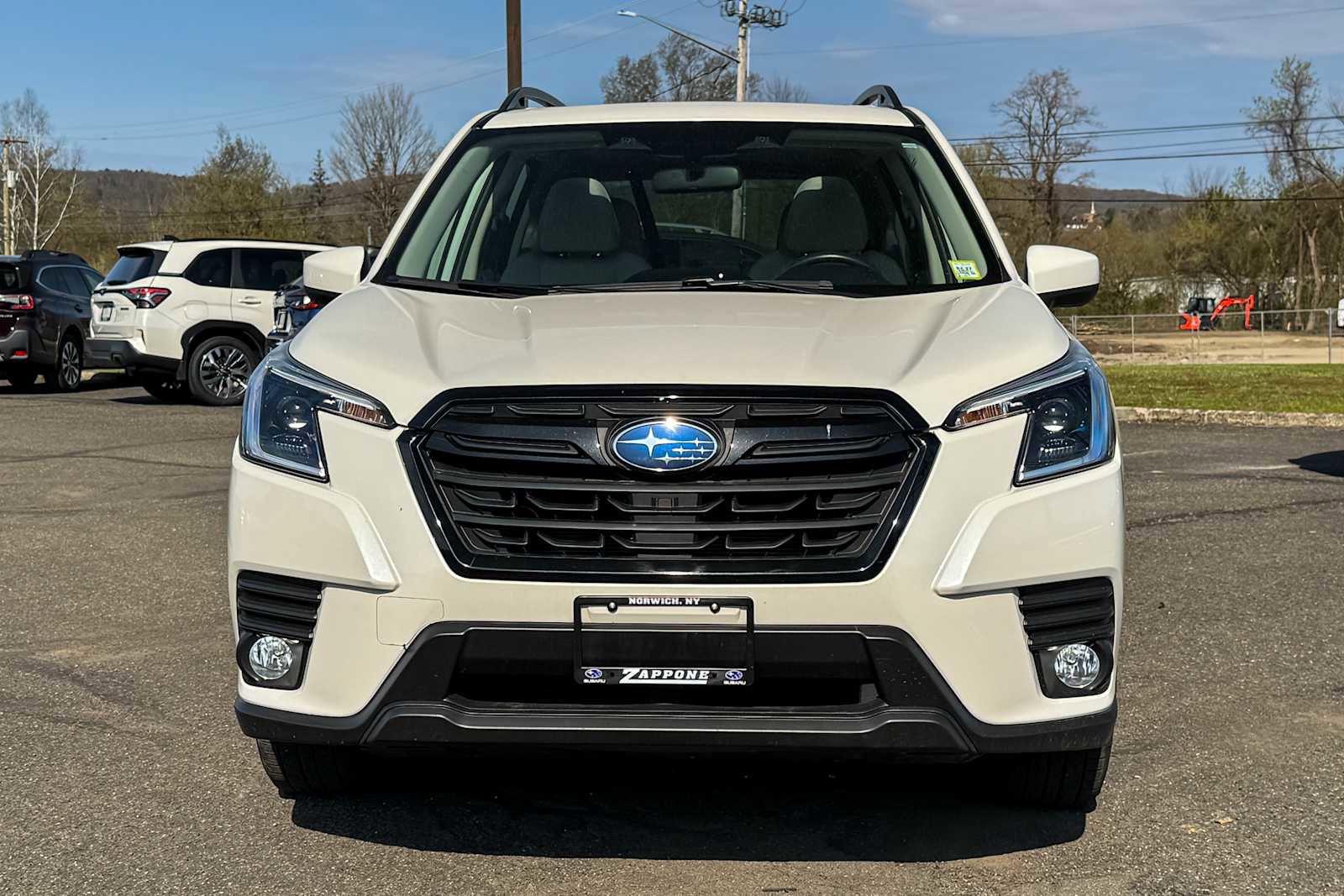 Certified 2023 Subaru Forester Premium AWD/4WD image 8